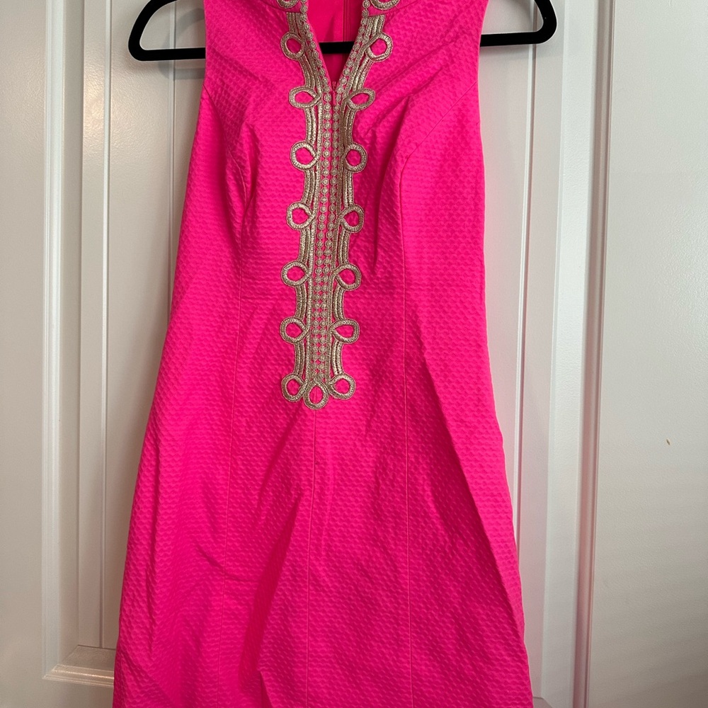 Lilly Pulitzer Elegant Pink Shift Dress with Gold Embellishments